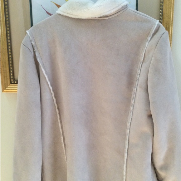 Cream Sonoma suede fleece coat size large - Picture 4 of 8